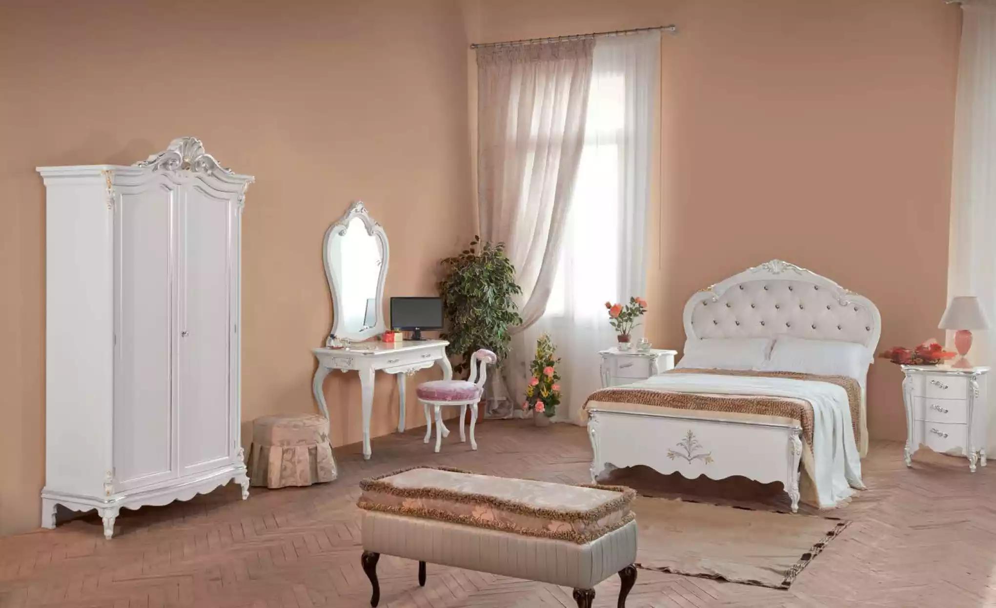 Komplettes Schlafzimmer Set Bett Nachttische Kleiderschrank Hocker 8tlg