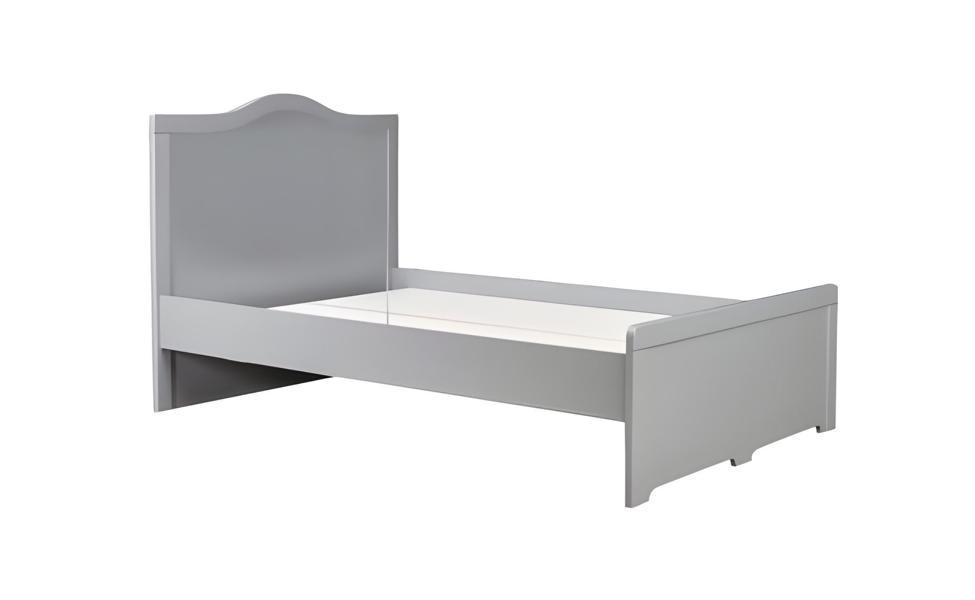 Weißes Holzbett im eleganten Design