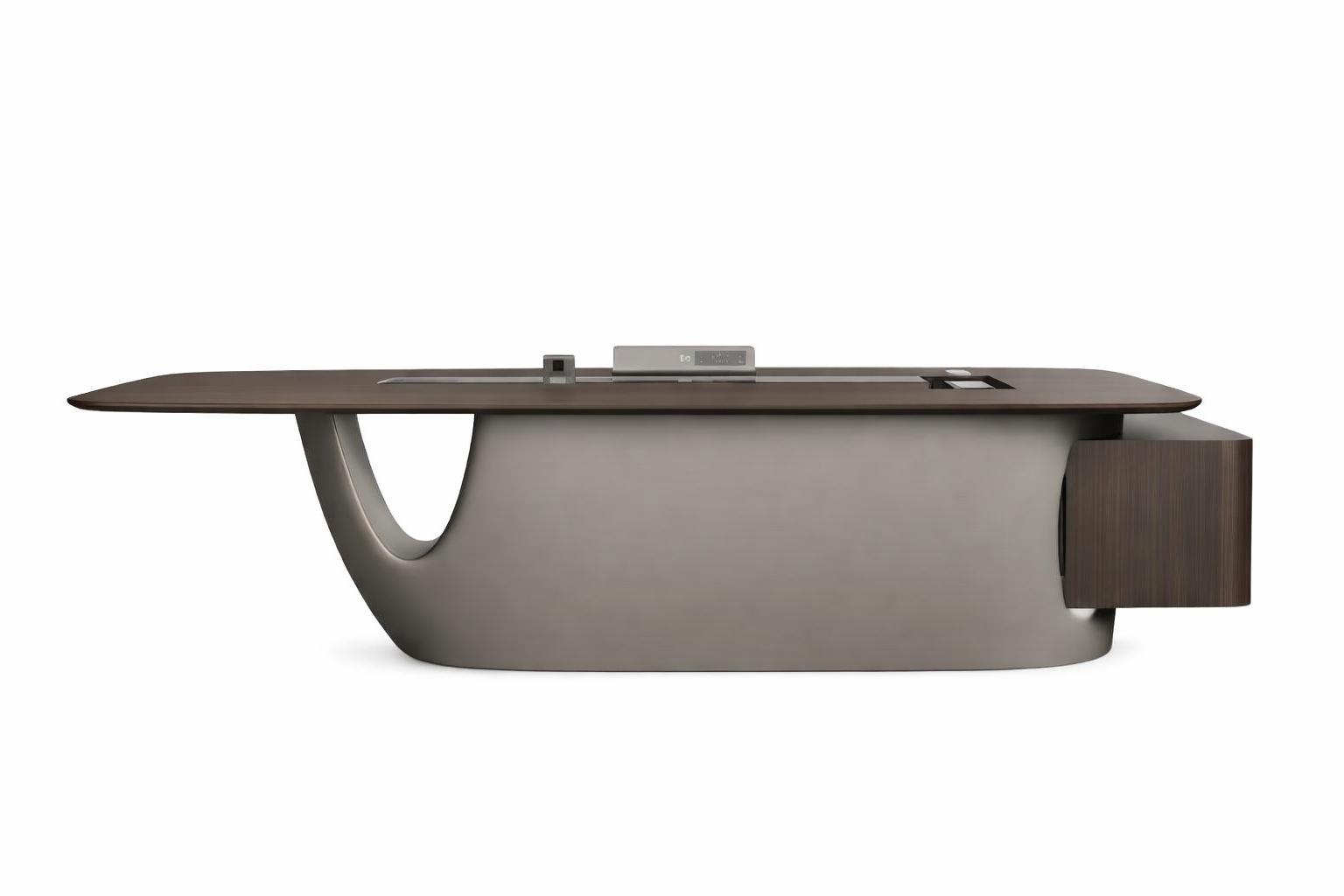 Moderne Chefschreibtisch mit geschwungenem Design und Stauraum