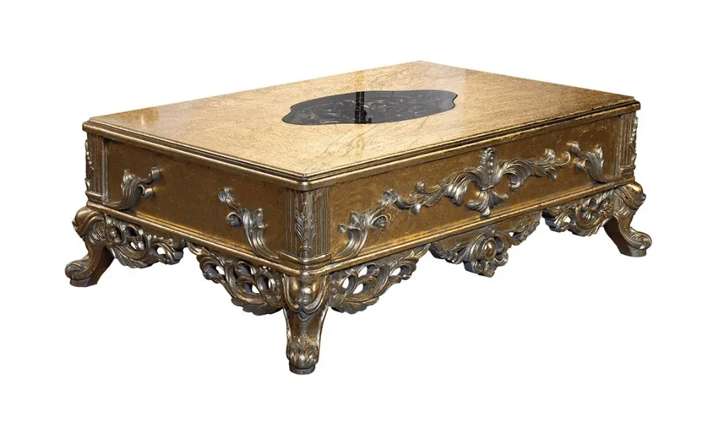 Couchtisch im klassischen Stil mit zeitlosem, elegantem Design