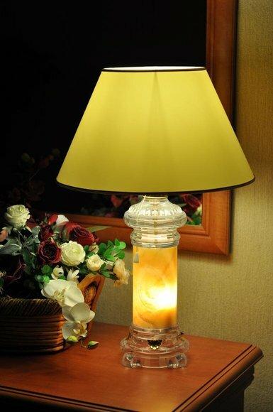 Klassische Design Tisch Leuchte Lampe Leuchten Lampen Schirm XXL