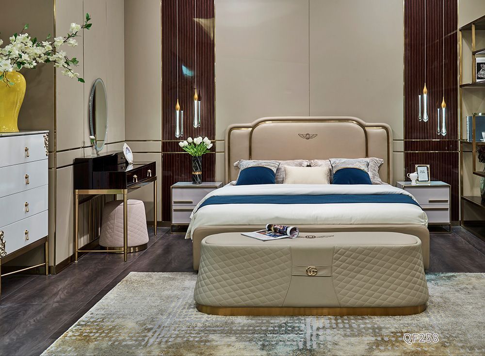 Luxus Schlafzimmer Bett Nachttisch Kommode 4 tlg.Schlafzimmer Set Design Betten