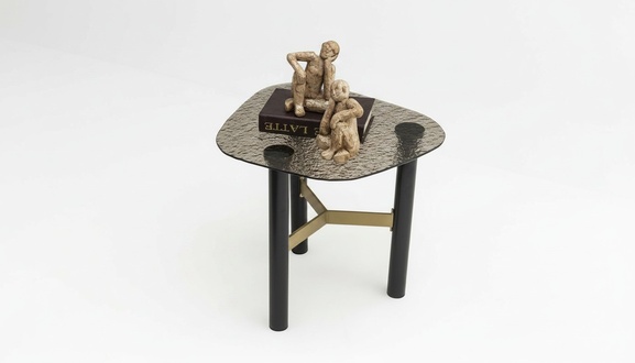 Beistelltisch aus Glas in Braun modern eleganter Wohnstil