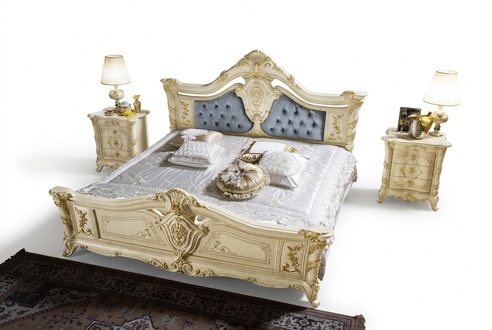 Betten Chesterfield Leder Schlafzimmer Hotel Barock Klassisches Bett