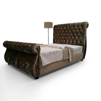 Chesterfield Design Bett Schlafzimmer Textil Samt Leder Polster Hotel Betten