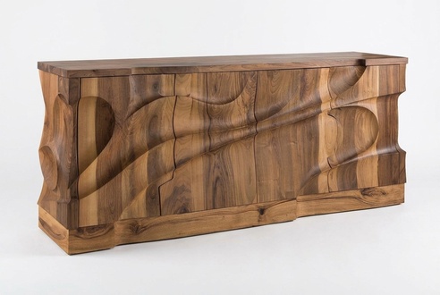Elegante braune Holz-Konsolentisch im stilvollen Design
