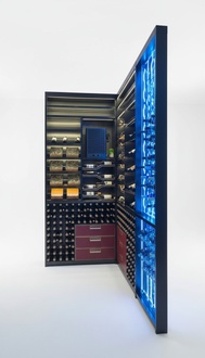 Eleganter schwarzer Weinkühlschrank mit Dual-Zonen-Kühlung