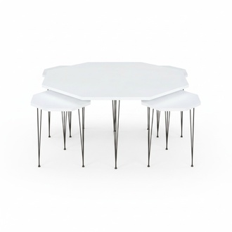 Eleganter weißer Holztisch mit modernem Design und Beistelltischen