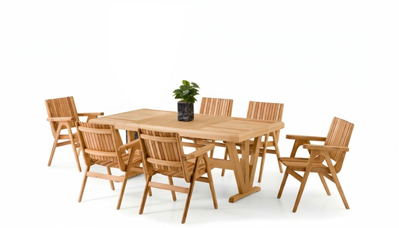 Gartenmöbel Set aus Holz in Braun modern, Esstisch und Stühle