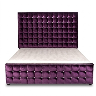 Lila Luxus Samt Textil Bett Doppel Betten Chesterfield mit Kristallsteinen