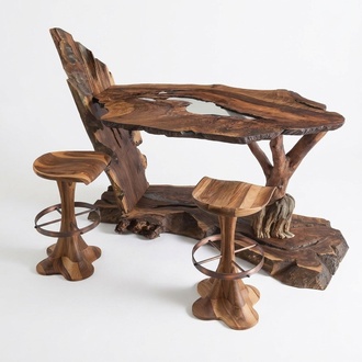 Moderner brauner Holz-Bartisch mit Hockern Set