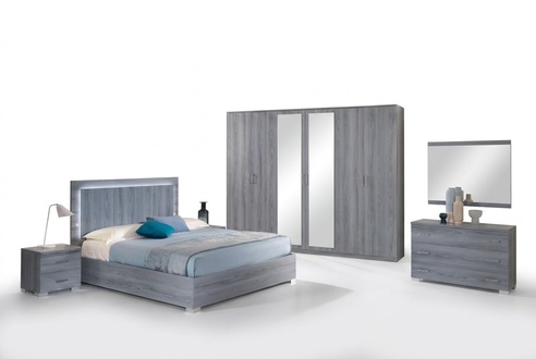 Möbel Schlafzimmer Set Bett 2x Nachttisch Kommode Spiegel