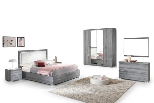 Schlafzimmer Set Bett 2xNachttisch Kommode Spiegel Kleiderschrank