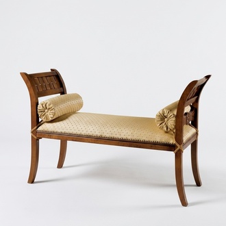 Sitzmöbel Sitzbank Polsterbank Wohnzimmer Klassische Hocker Textil Möbel Bänke