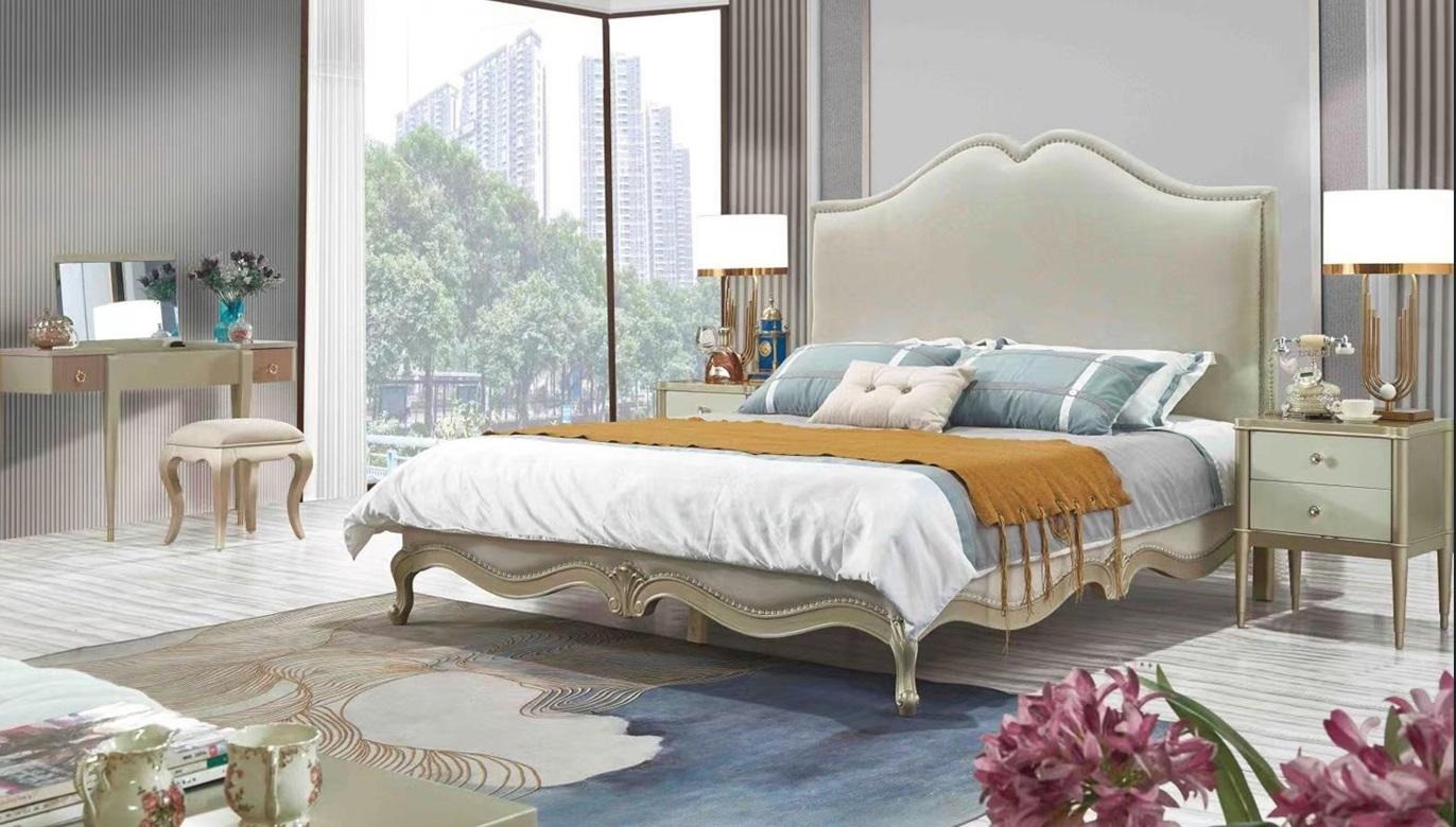 Klassisches Schlafzimmer Set Bett + 2x Nachttisch Barock Rokoko Betten